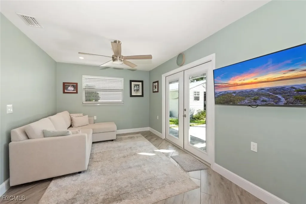 7238 Coca Sabal Lane Fort Myers FL 33908