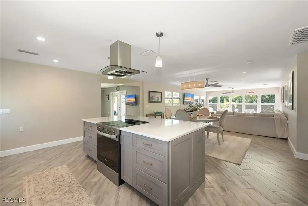 7238 Coca Sabal Lane Fort Myers FL 33908