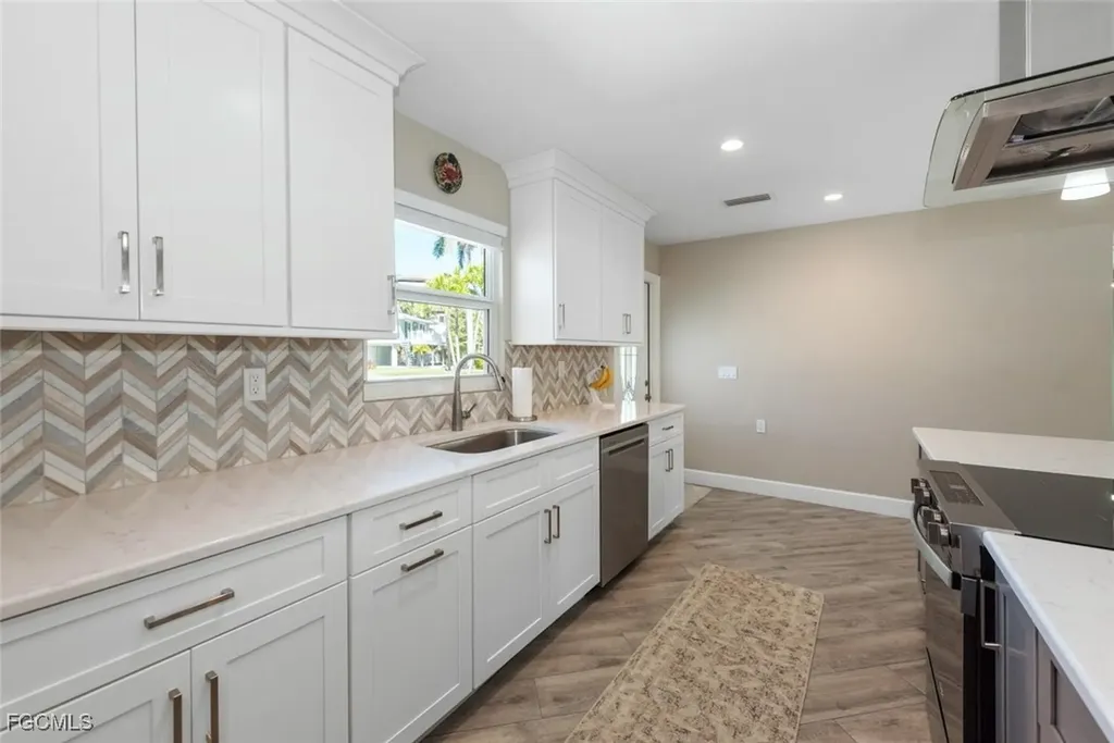 7238 Coca Sabal Lane Fort Myers FL 33908