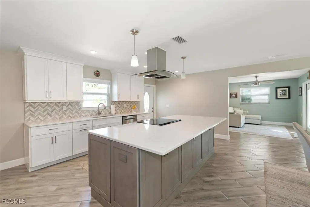 7238 Coca Sabal Lane Fort Myers FL 33908