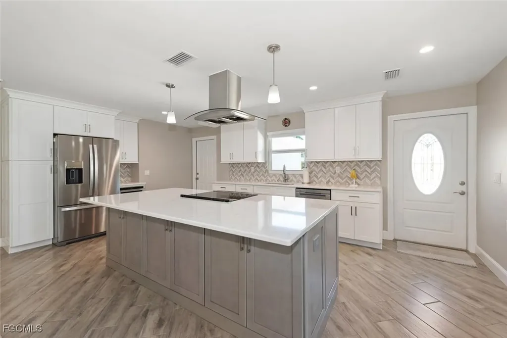 7238 Coca Sabal Lane Fort Myers FL 33908