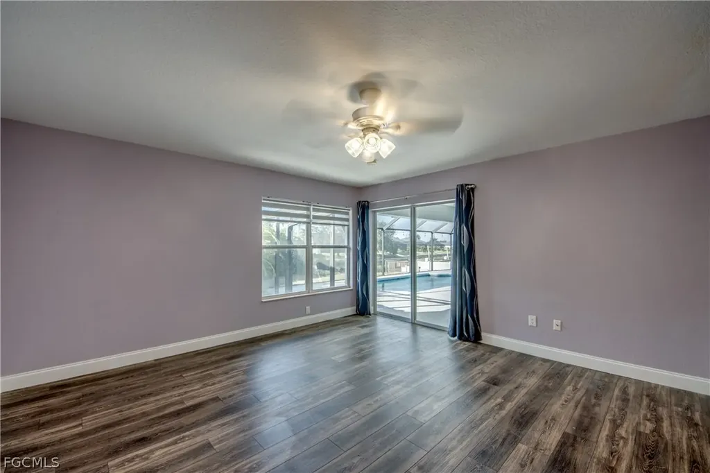 823 SW 10th Street Cape Coral FL 33991