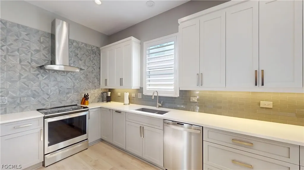 16456 Edgemont Drive Fort Myers FL 33908