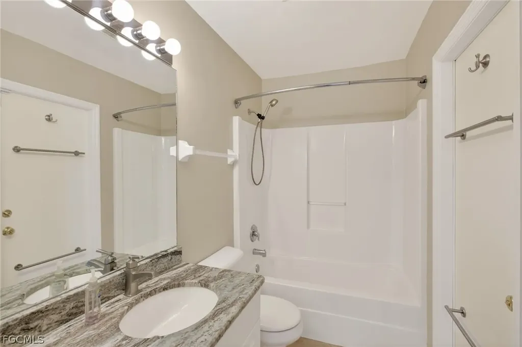 919 NW 6th Place Cape Coral FL 33993