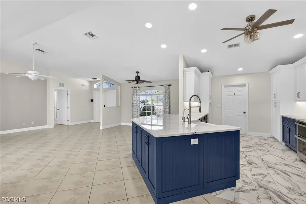 919 NW 6th Place Cape Coral FL 33993