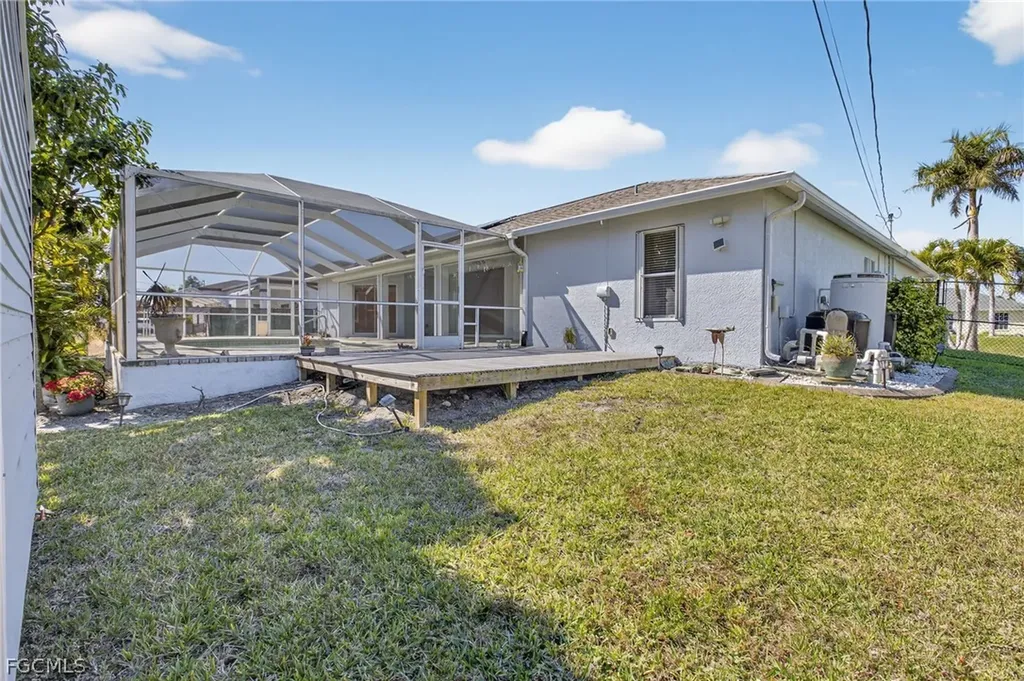 919 NW 6th Place Cape Coral FL 33993