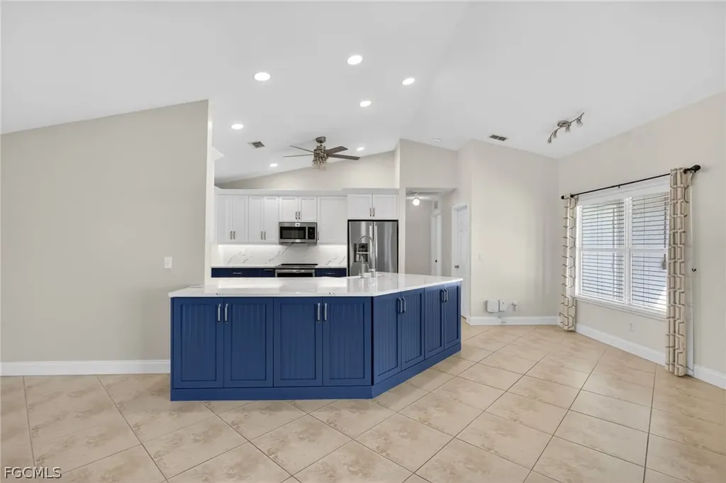 919 NW 6th Place Cape Coral FL 33993