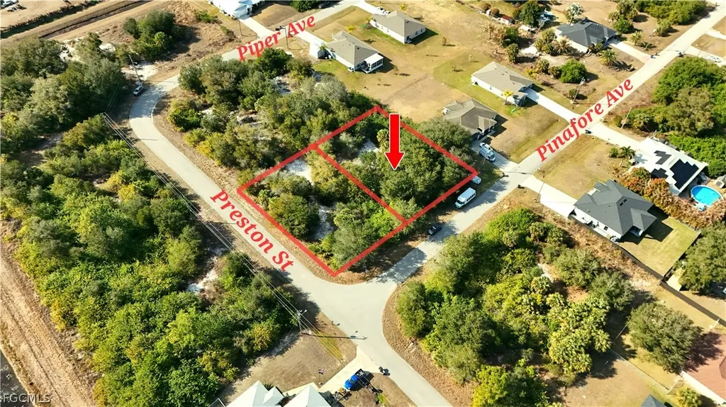 432 Pinafore W Lehigh Acres FL 33974