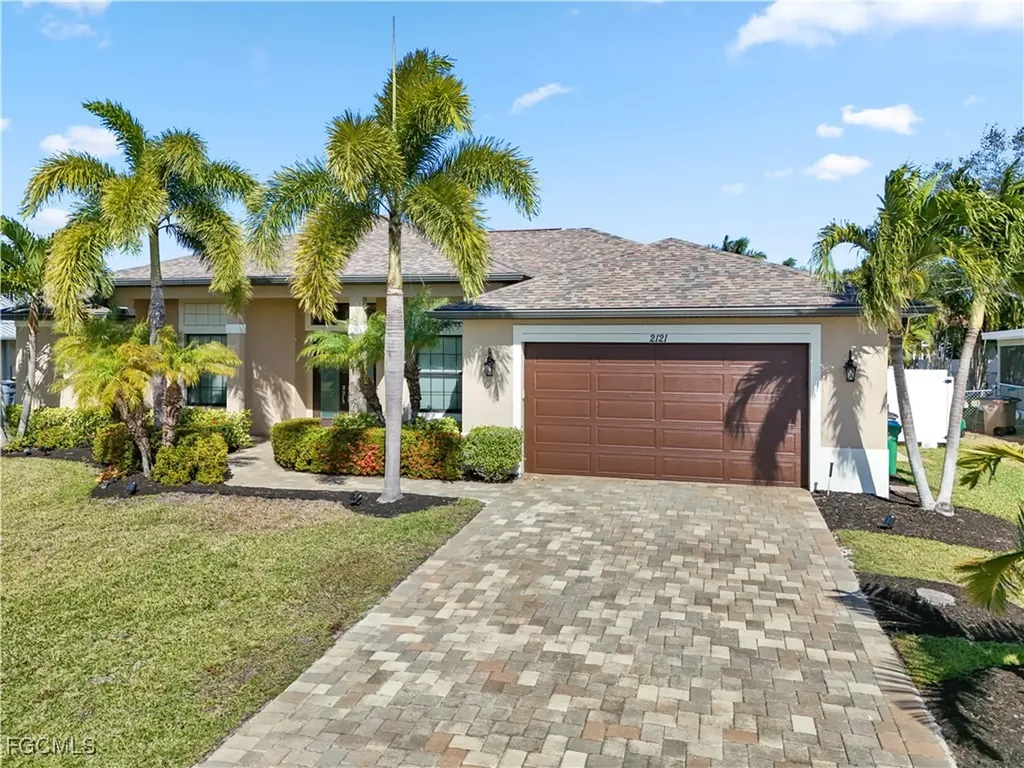 2121 SW 39th Terrace Cape Coral FL 33914