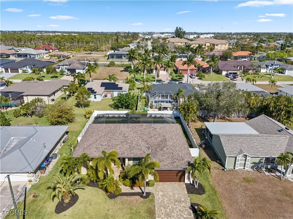 2121 SW 39th Terrace Cape Coral FL 33914
