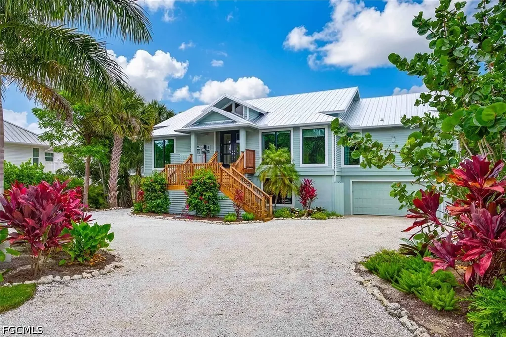 4960 Joewood Drive Sanibel FL 33957