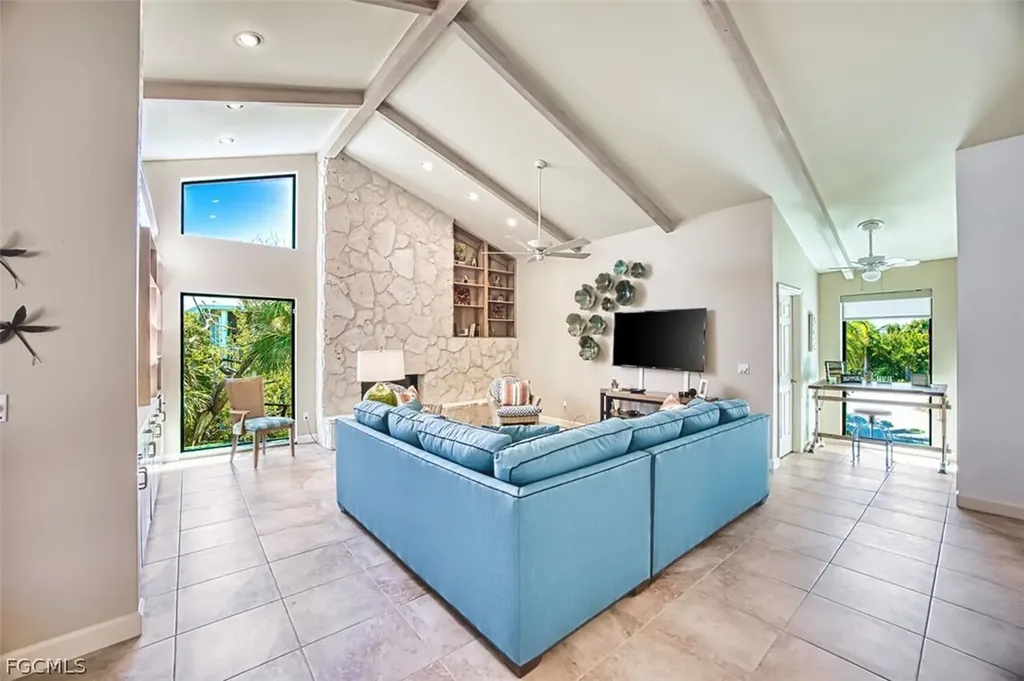 4960 Joewood Drive Sanibel FL 33957