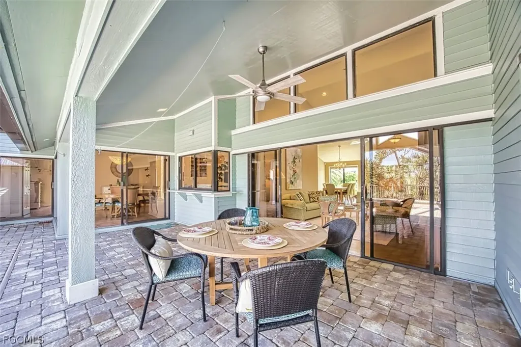 4960 Joewood Drive Sanibel FL 33957