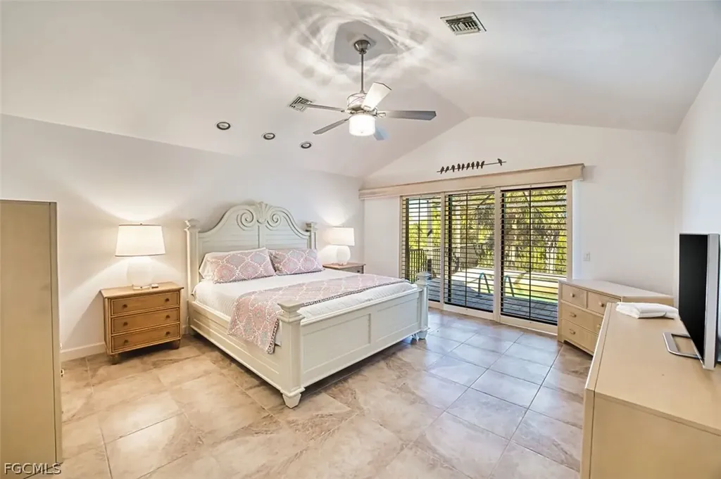 4960 Joewood Drive Sanibel FL 33957