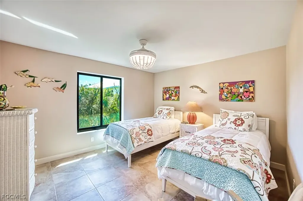 4960 Joewood Drive Sanibel FL 33957