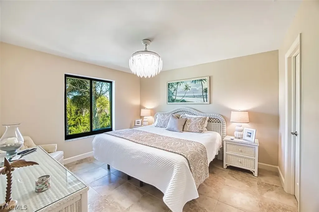 4960 Joewood Drive Sanibel FL 33957