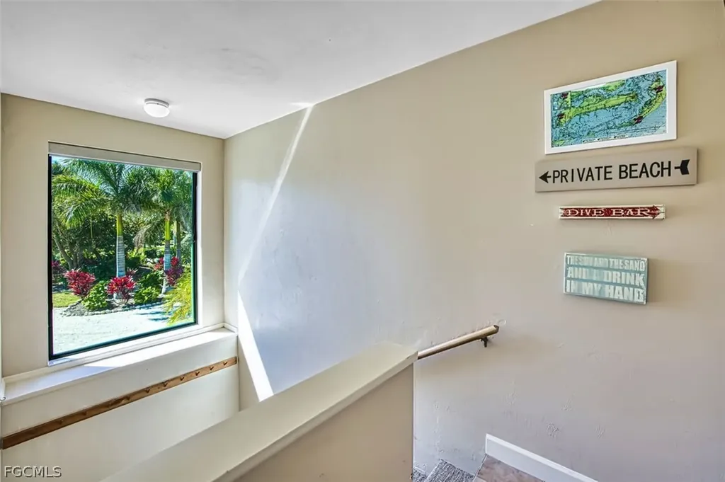 4960 Joewood Drive Sanibel FL 33957
