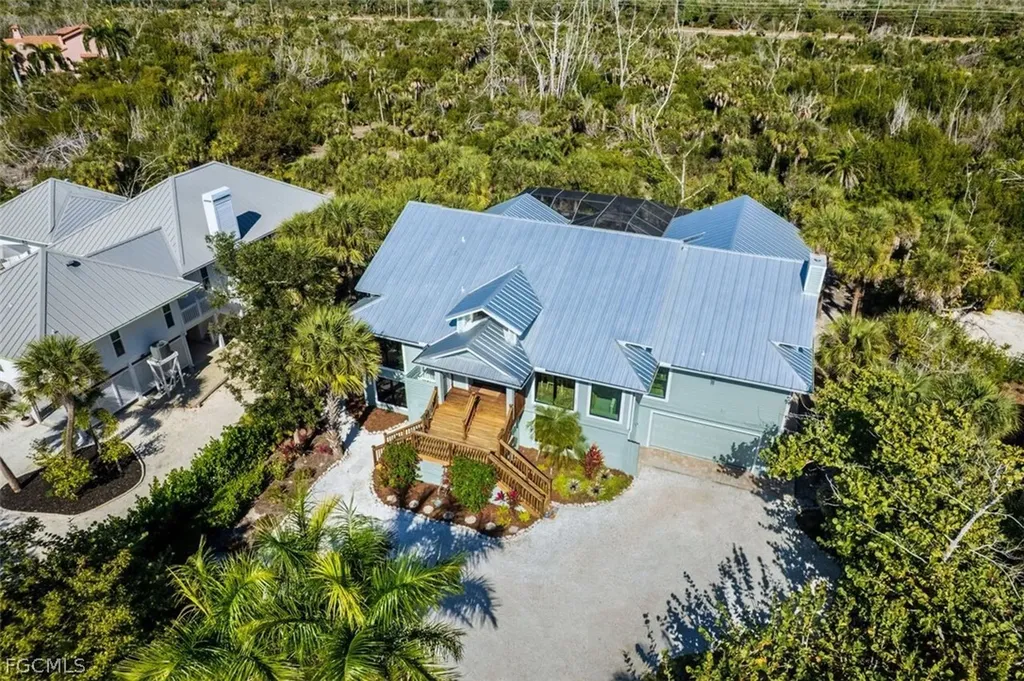 4960 Joewood Drive Sanibel FL 33957