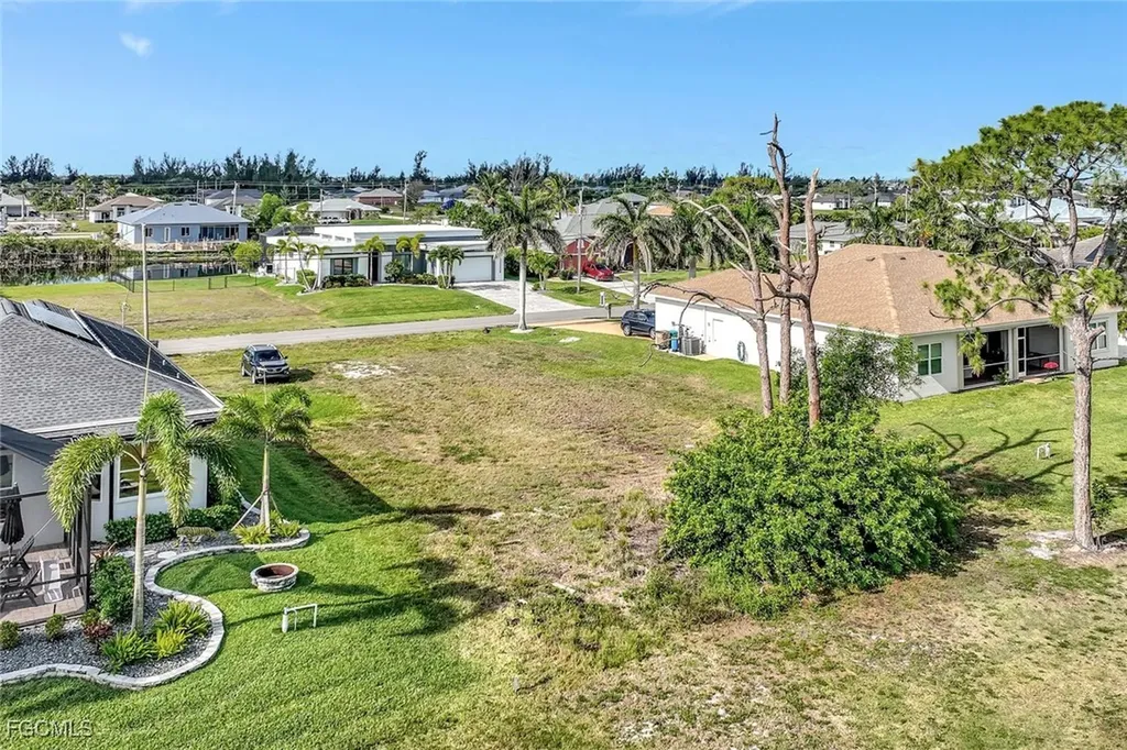 2529 NW 14th Terrace Cape Coral FL 33993