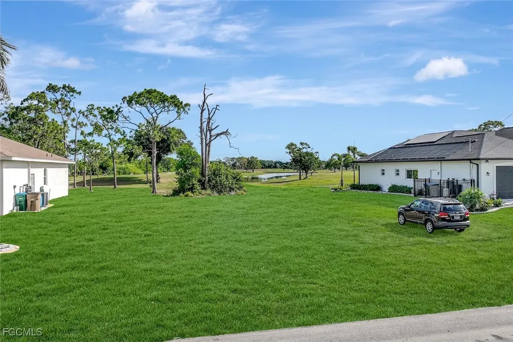 2529 NW 14th Terrace Cape Coral FL 33993