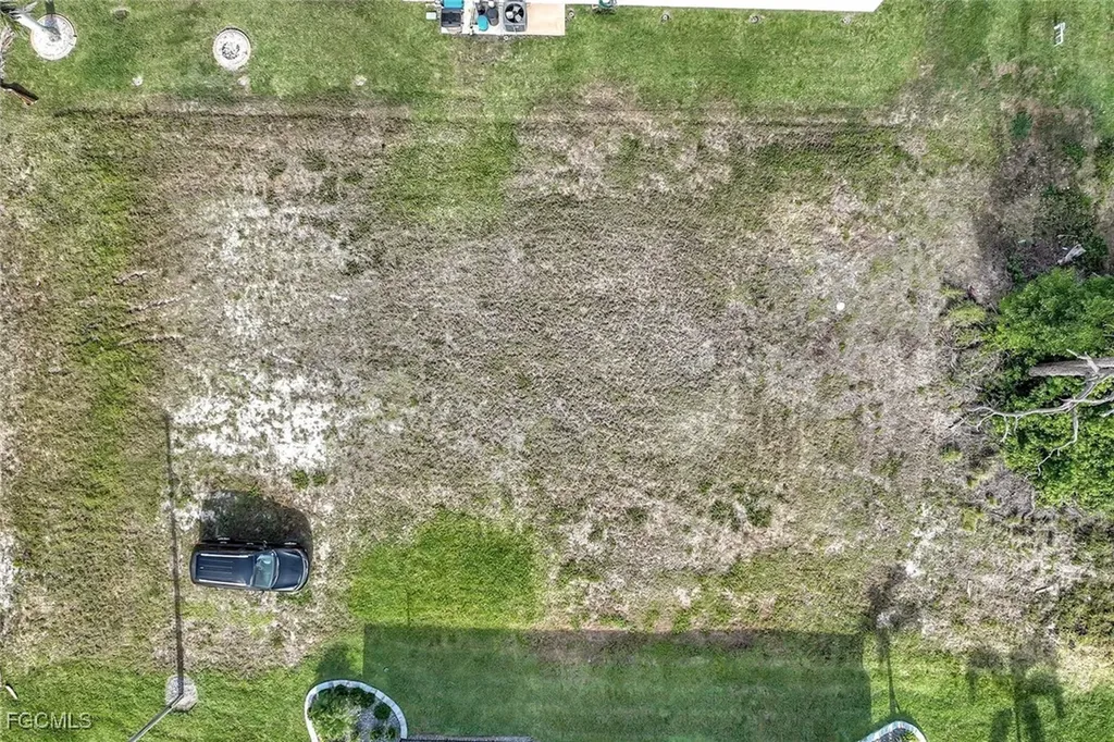 2529 NW 14th Terrace Cape Coral FL 33993