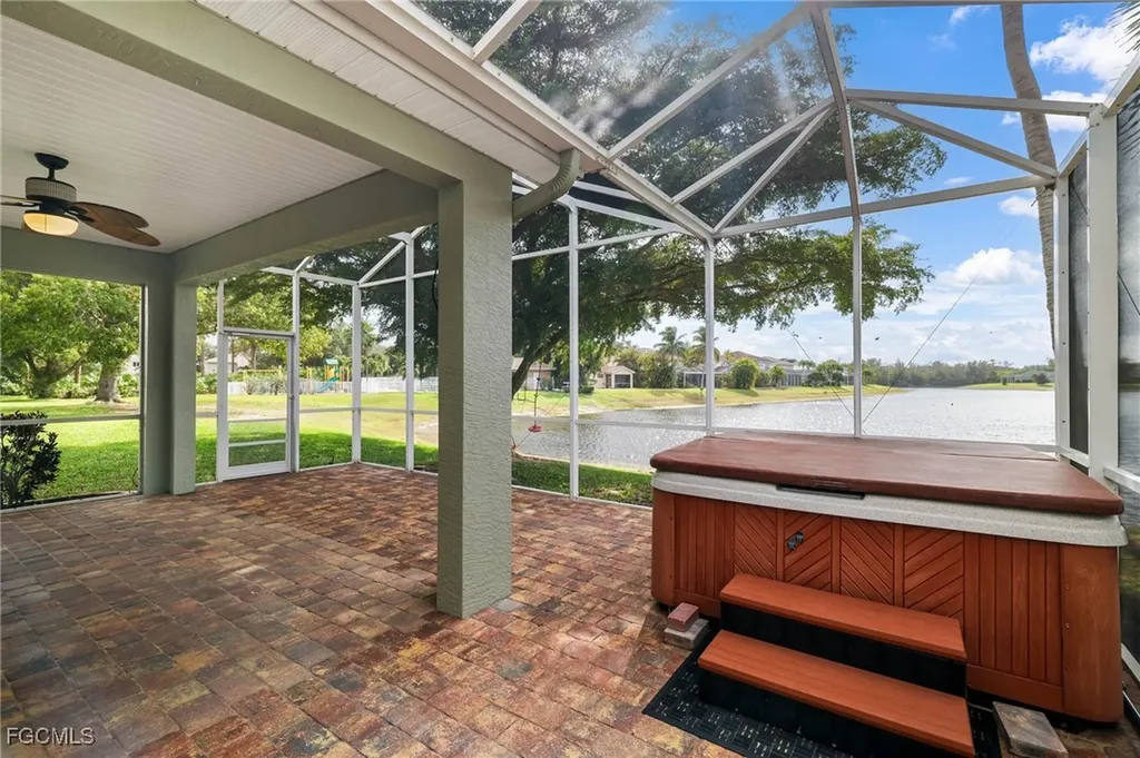 9384 Scarlette Oak Avenue Fort Myers FL 33967