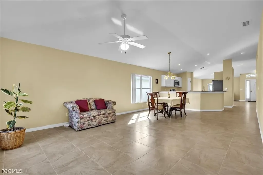 8571 Gassner Way Lehigh Acres FL 33972