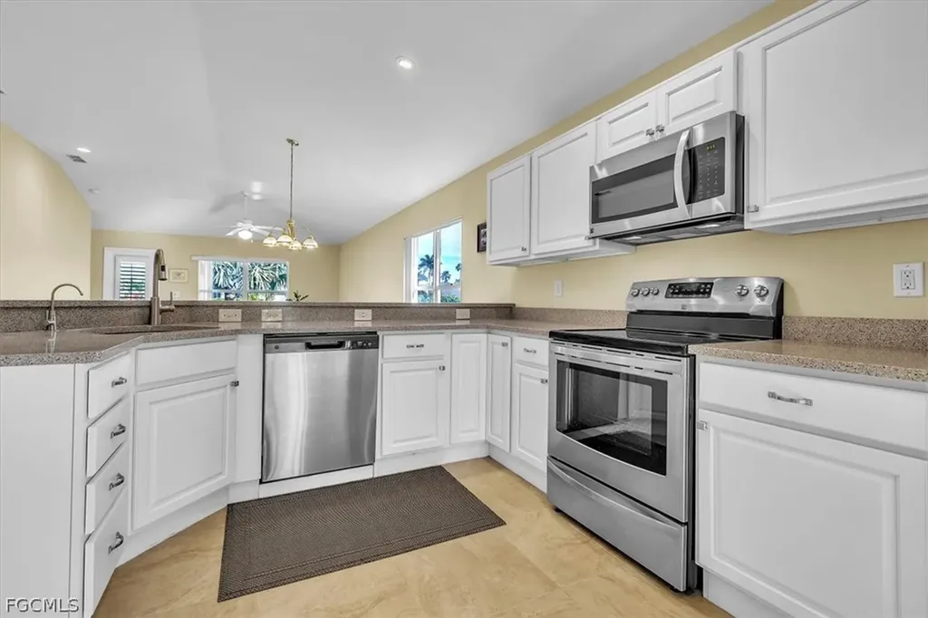 8571 Gassner Way Lehigh Acres FL 33972