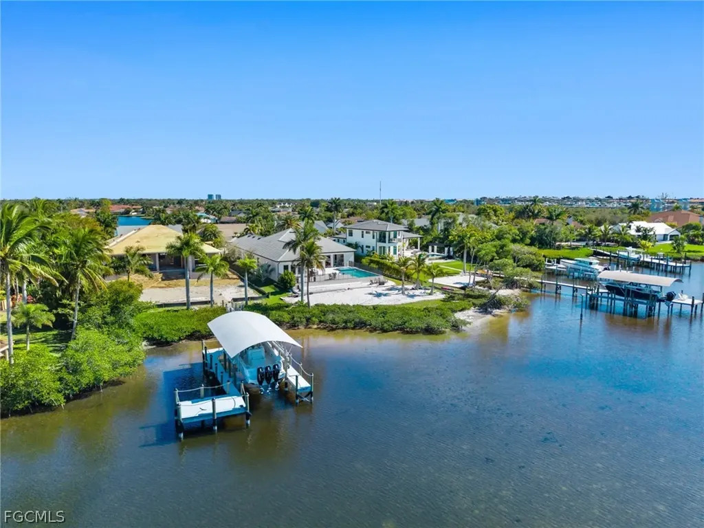 6901 Deep Lagoon Lane Fort Myers FL 33919