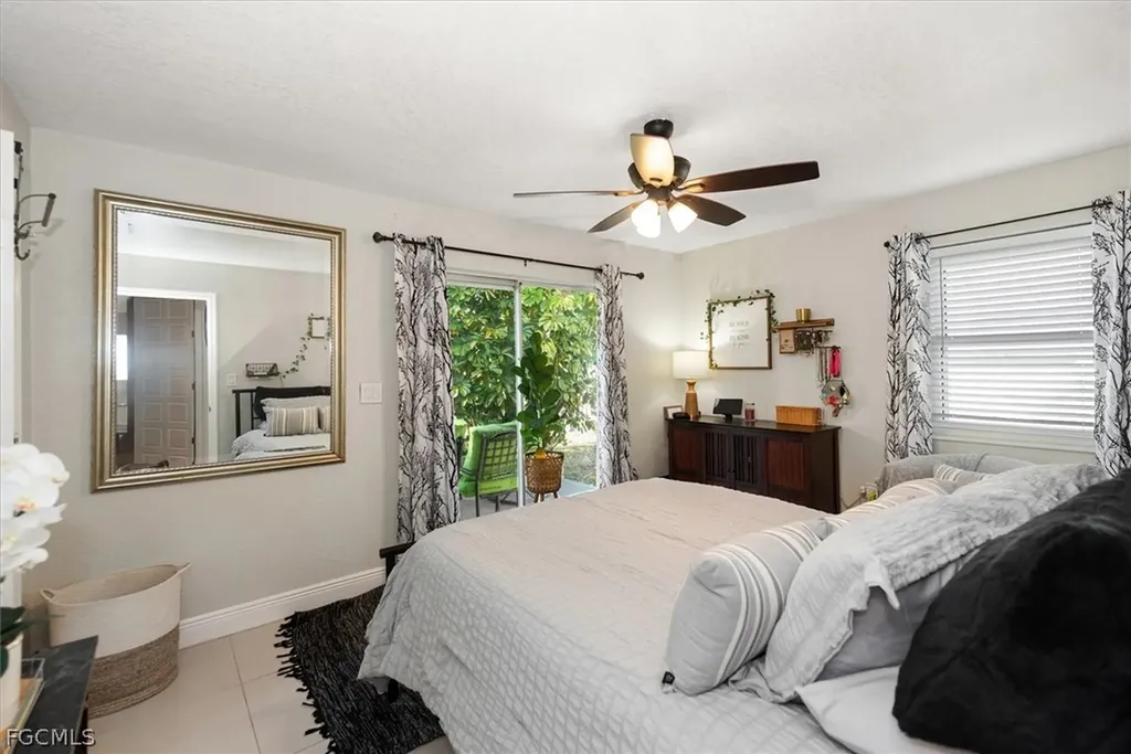 3945 Edgewood Avenue Fort Myers FL 33916