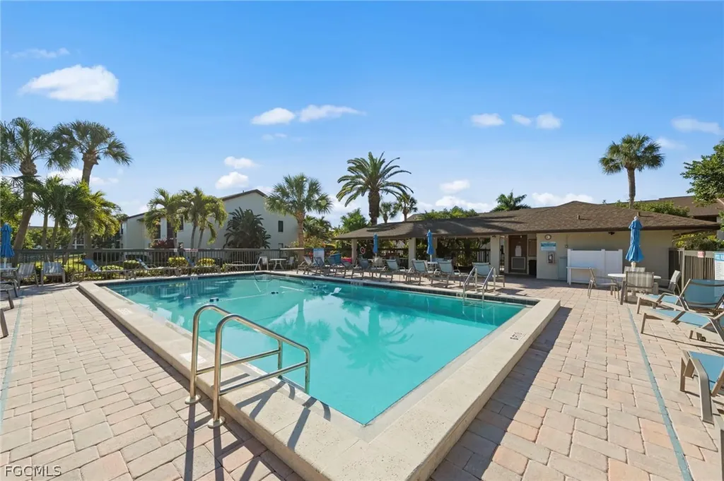 9305 Lake Park Drive Fort Myers FL 33919