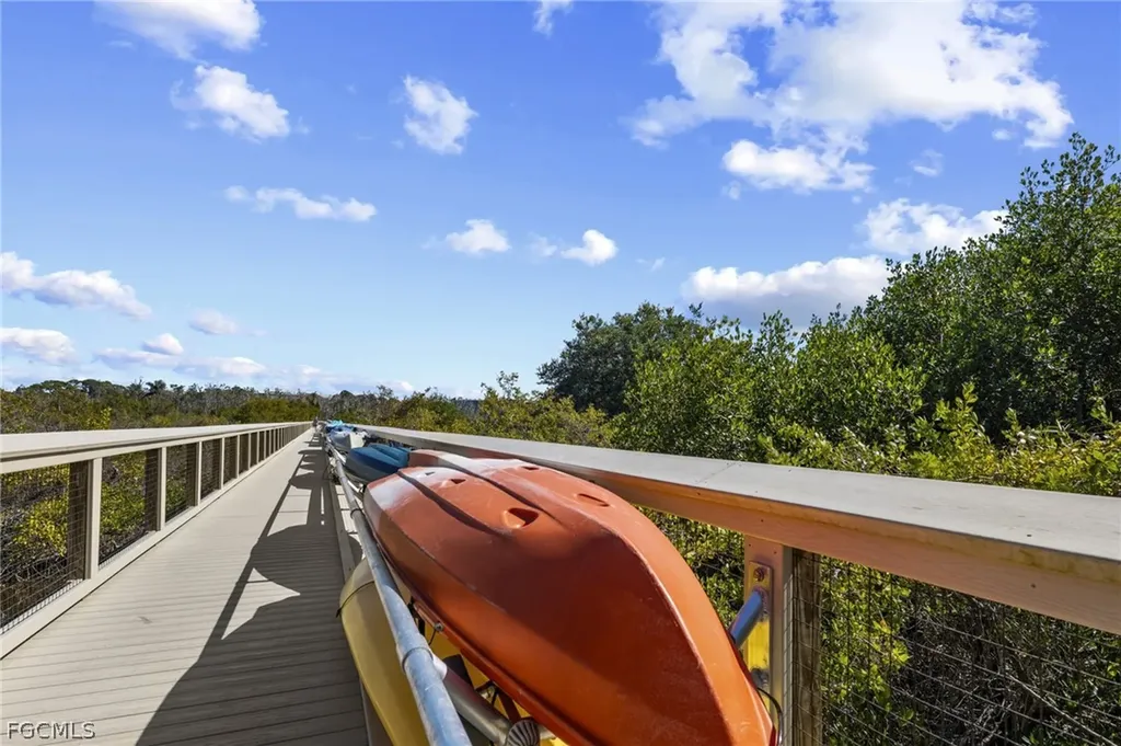 290 Naples Cove Drive Naples FL 34110