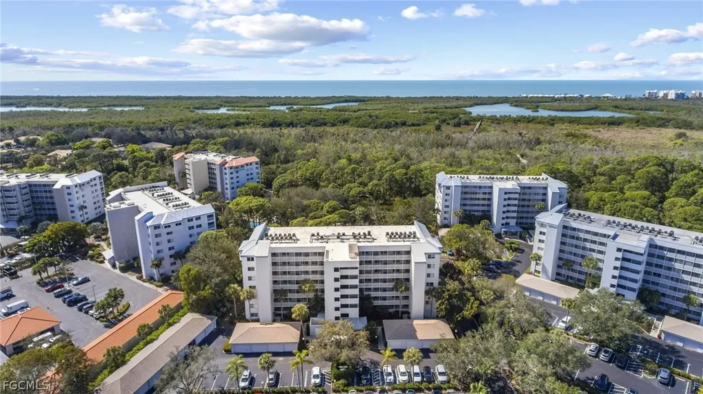 290 Naples Cove Drive Naples FL 34110