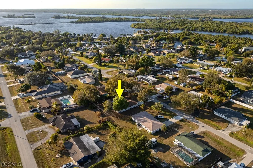 134 Gibson Street Fort Myers FL 33905