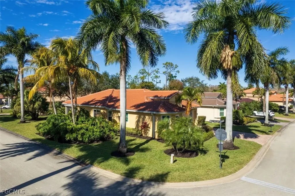 7371 Sika Deer Way Fort Myers FL 33966