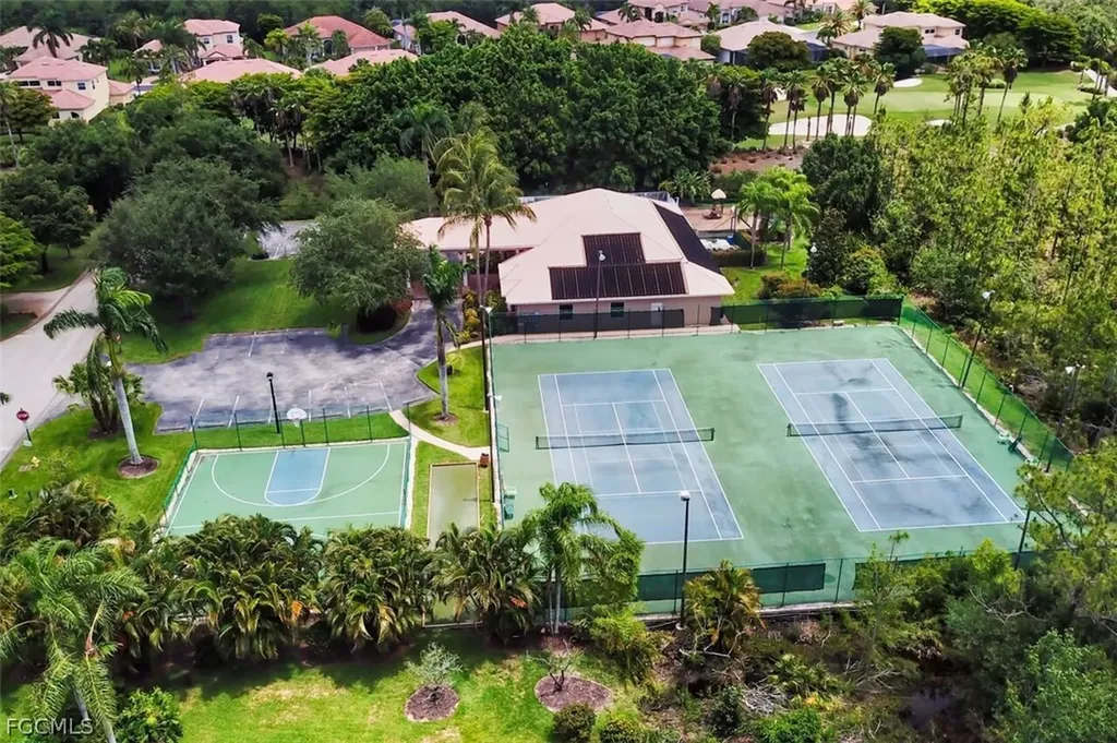 7371 Sika Deer Way Fort Myers FL 33966