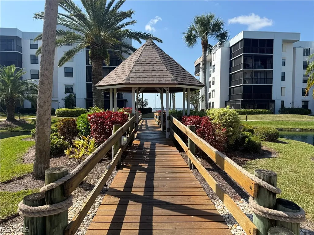3490 N Key Drive North Fort Myers FL 33903