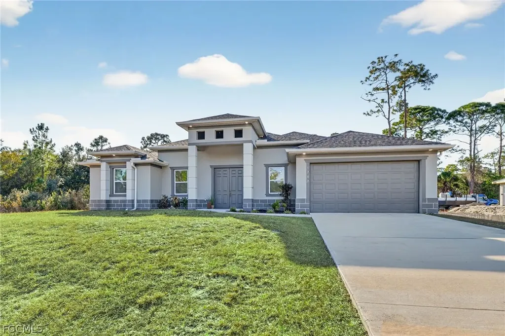 1207 Sheldon Avenue Lehigh Acres FL 33972