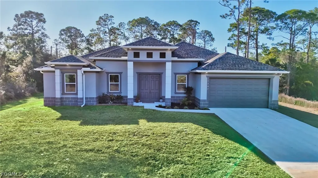 1207 Sheldon Avenue Lehigh Acres FL 33972