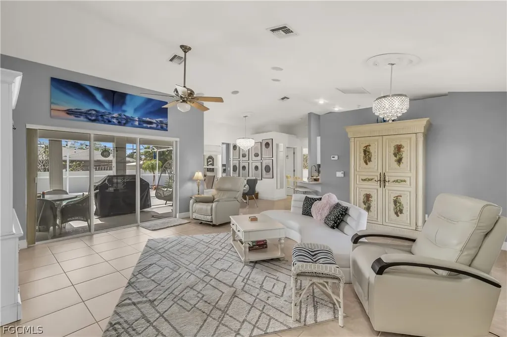 310 SE 47th Street Cape Coral FL 33904