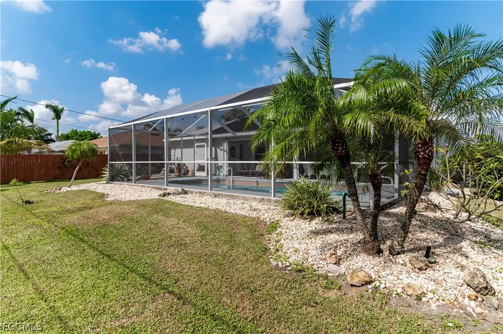 310 SE 47th Street Cape Coral FL 33904