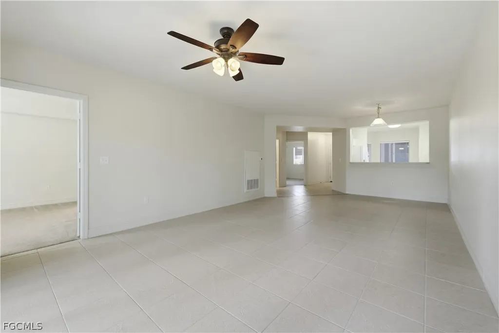 7823 Regal Heron Circle Naples FL 34104