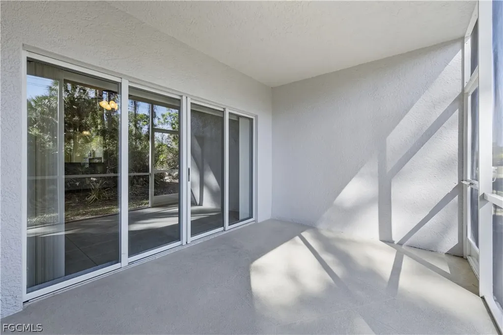 7823 Regal Heron Circle Naples FL 34104