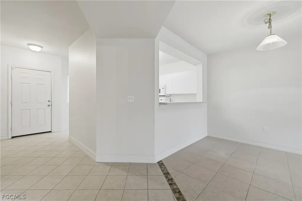7823 Regal Heron Circle Naples FL 34104