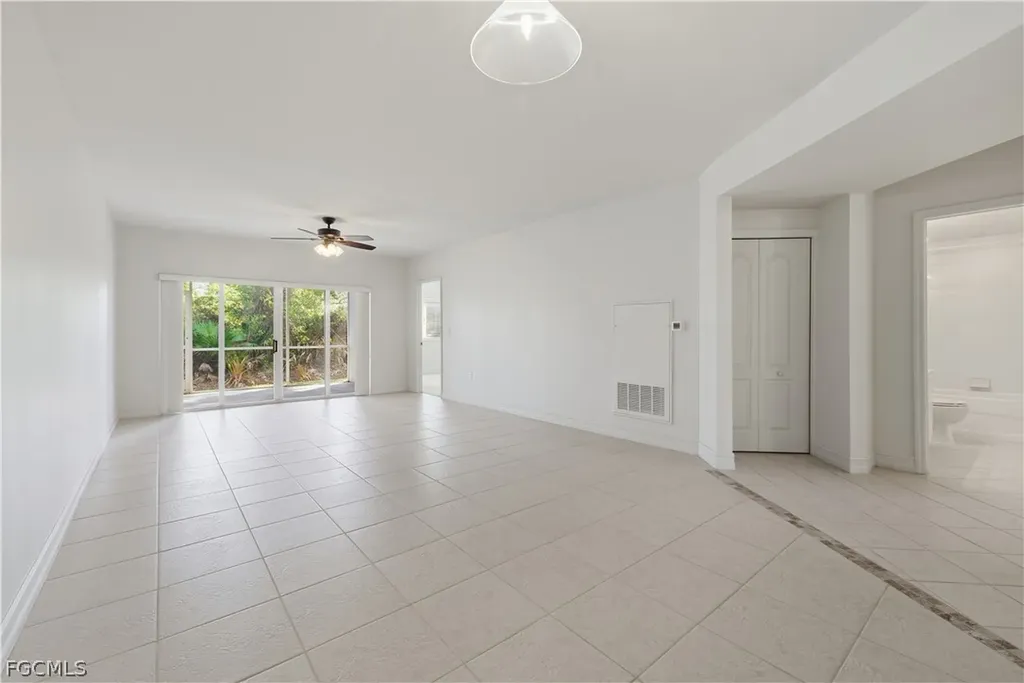 7823 Regal Heron Circle Naples FL 34104