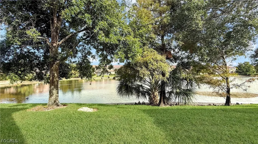 9762 Roundstone Circle Fort Myers FL 33967