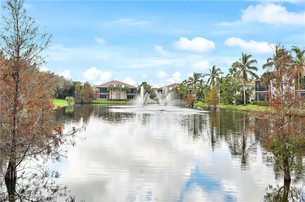 7832 Hawthorne Drive Naples FL 34113