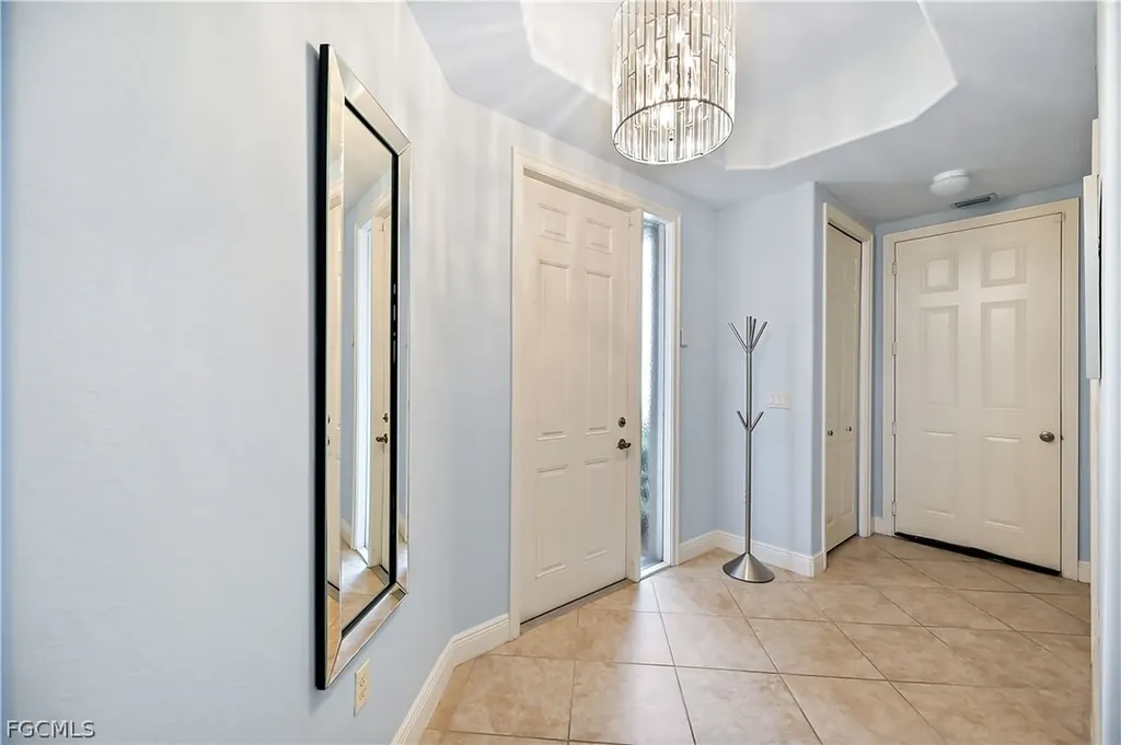 7832 Hawthorne Drive Naples FL 34113