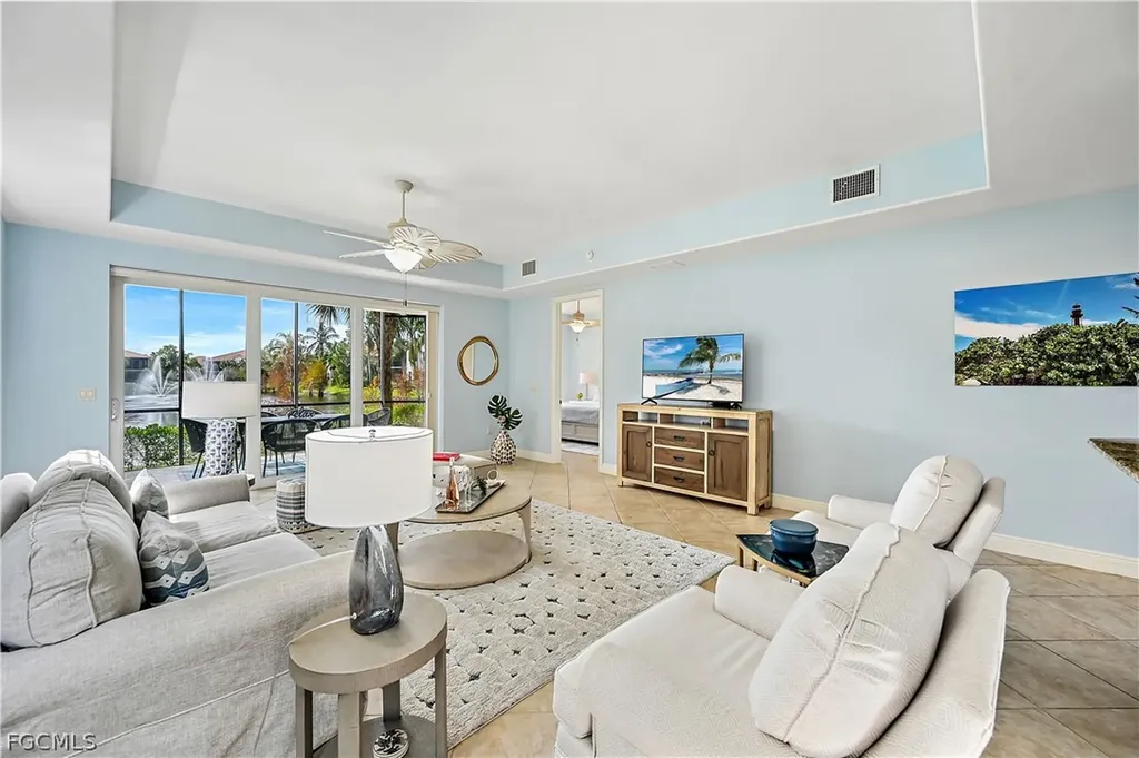 7832 Hawthorne Drive Naples FL 34113