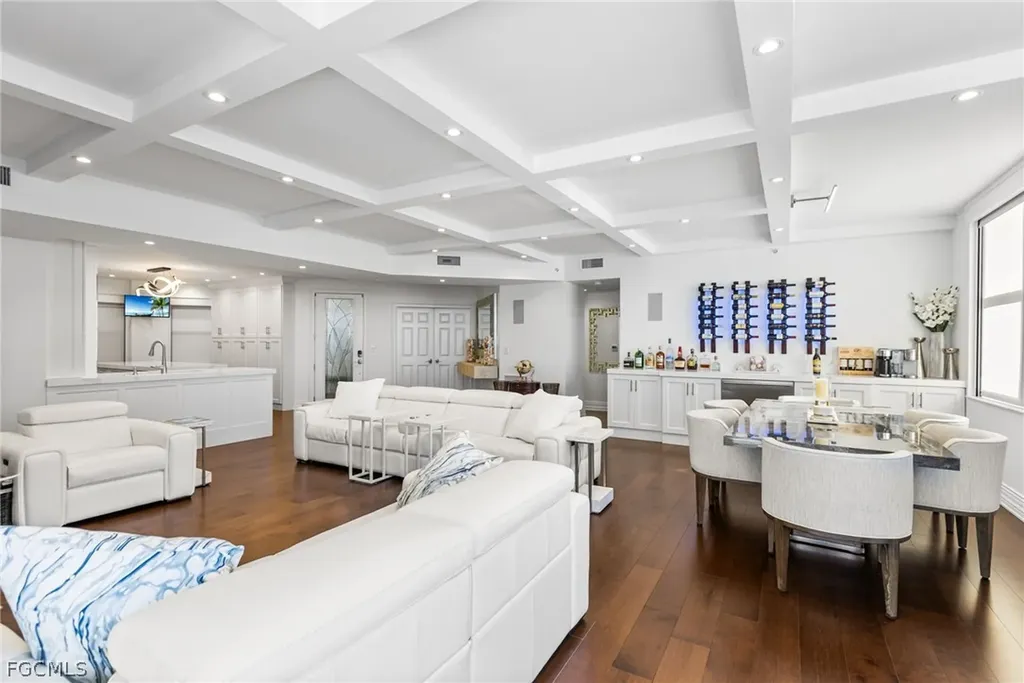 14250 Royal Harbour Court Fort Myers FL 33908